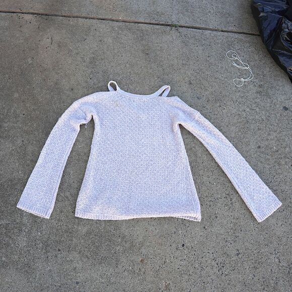 Hollister Cold Shoulder V-Neck Knit Sweater Beige Flared Sleeve Size Small - Picture 7 of 9